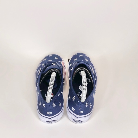 NEW Vans Yankee Authentic low top kids size 3 - Picture 4 of 6